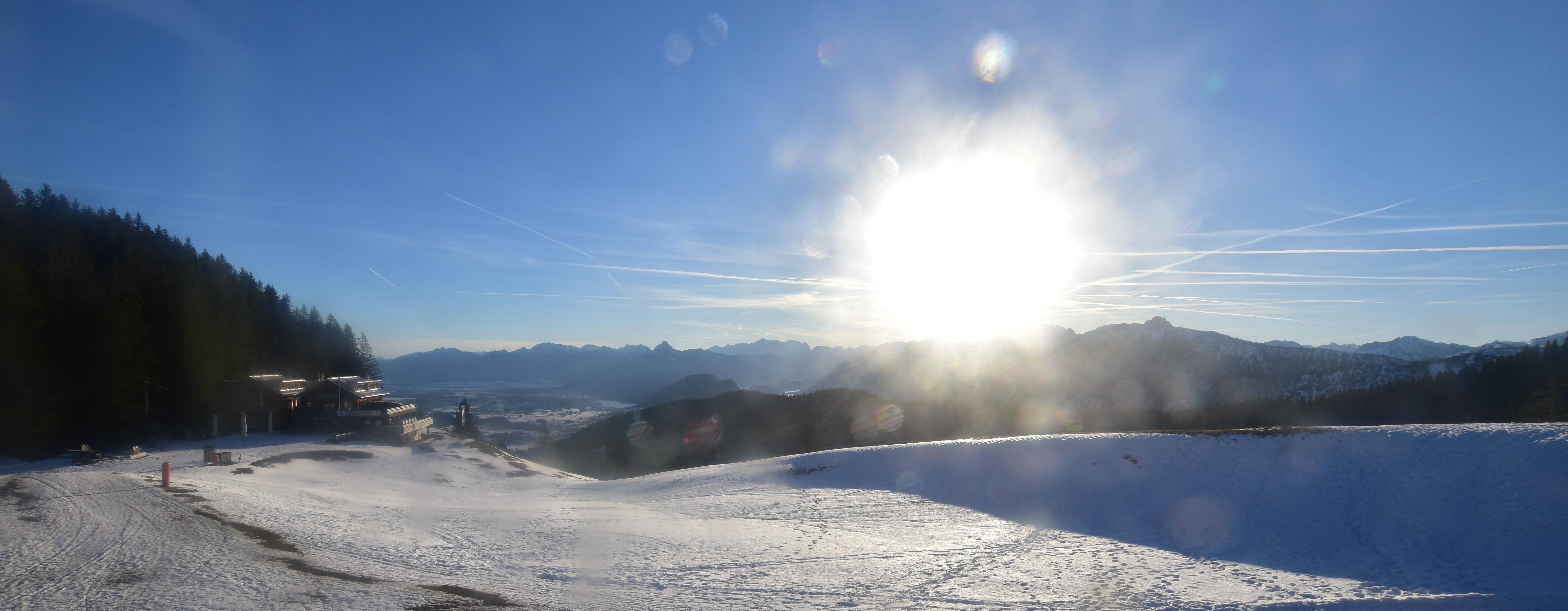 Archiv Foto Webcam Alpspitzbahn Nesselwang: Sportheim Böck
