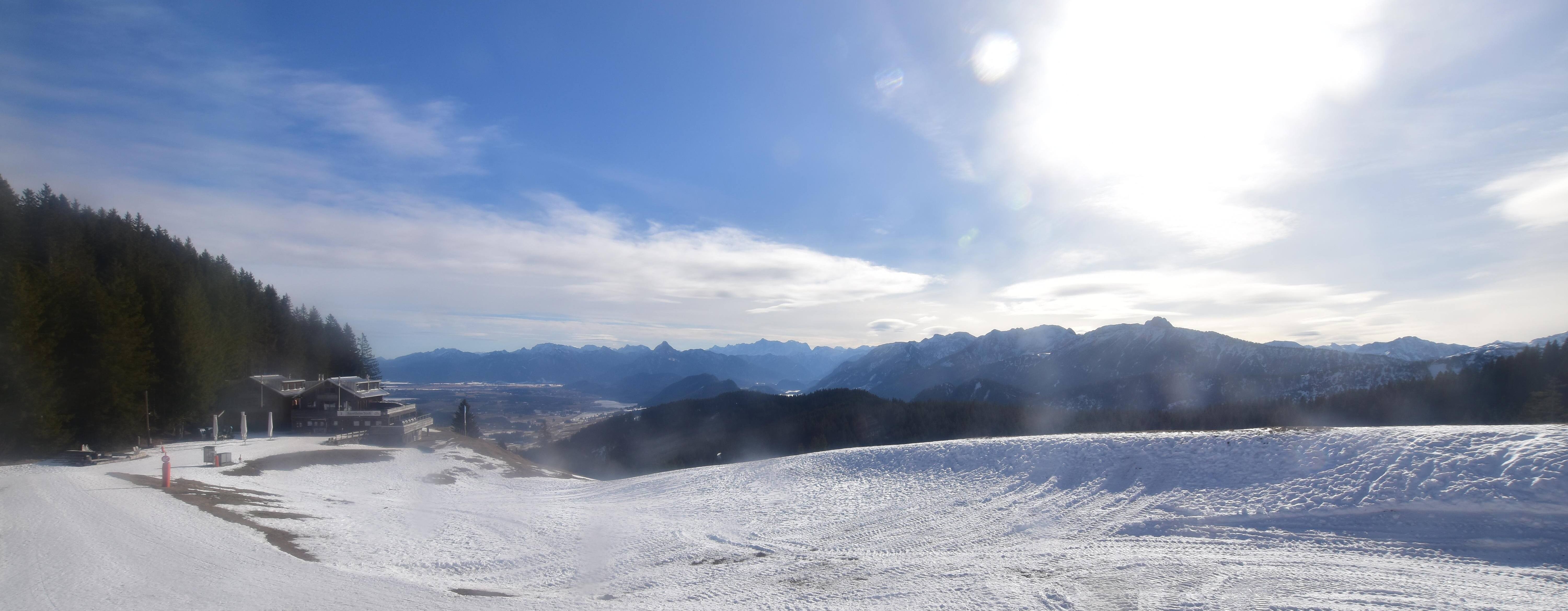 Archiv Foto Webcam Alpspitzbahn Nesselwang: Sportheim Böck