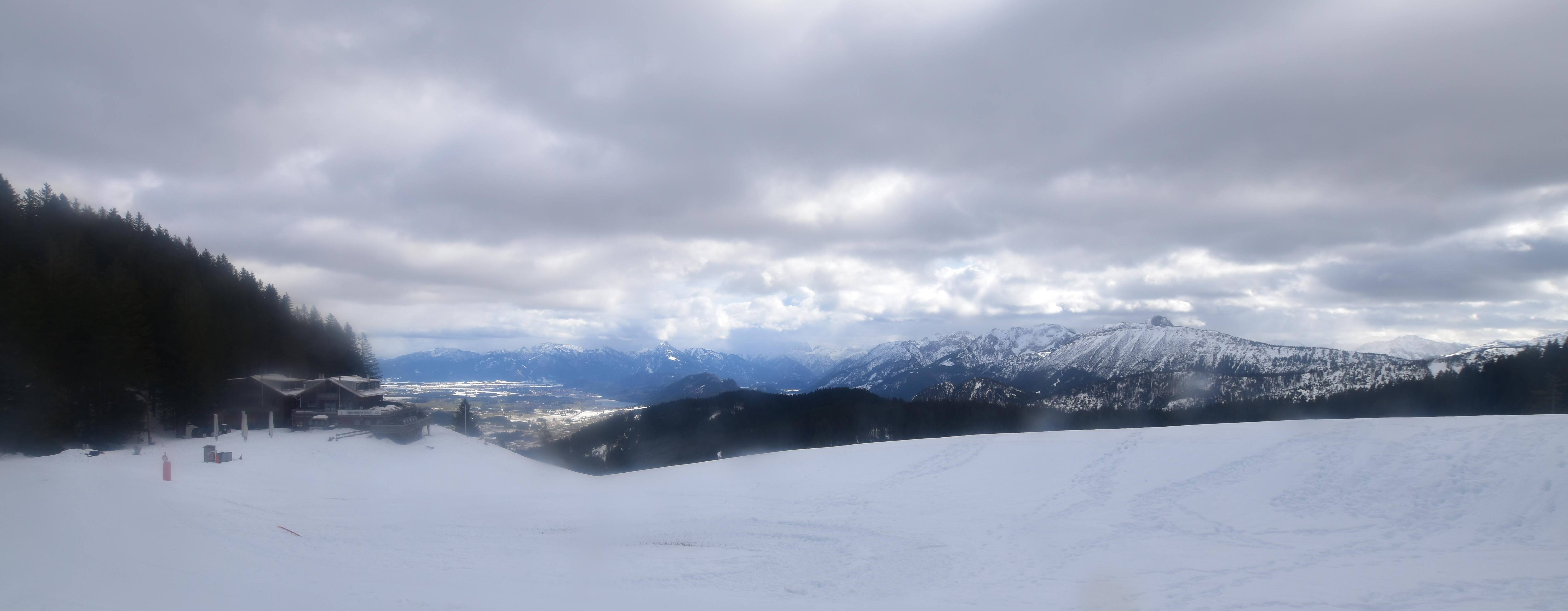 Archiv Foto Webcam Alpspitzbahn Nesselwang: Sportheim Böck