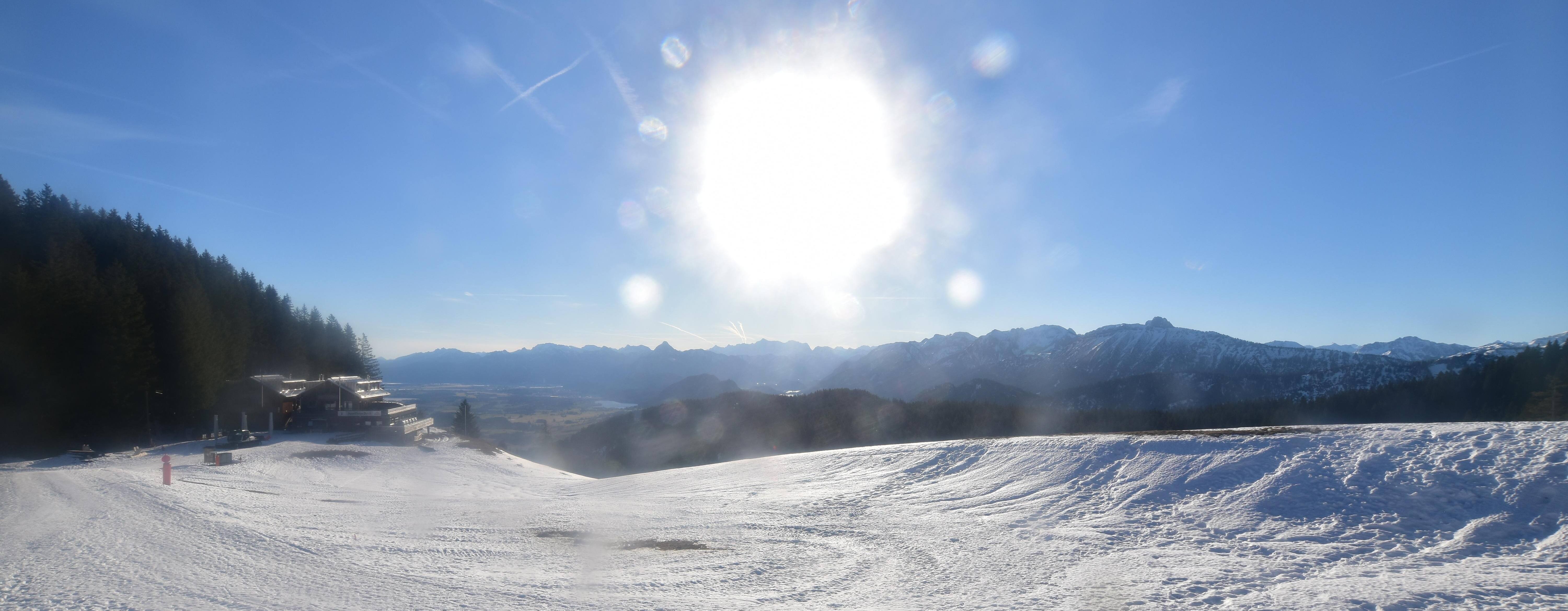Archiv Foto Webcam Alpspitzbahn Nesselwang: Sportheim Böck