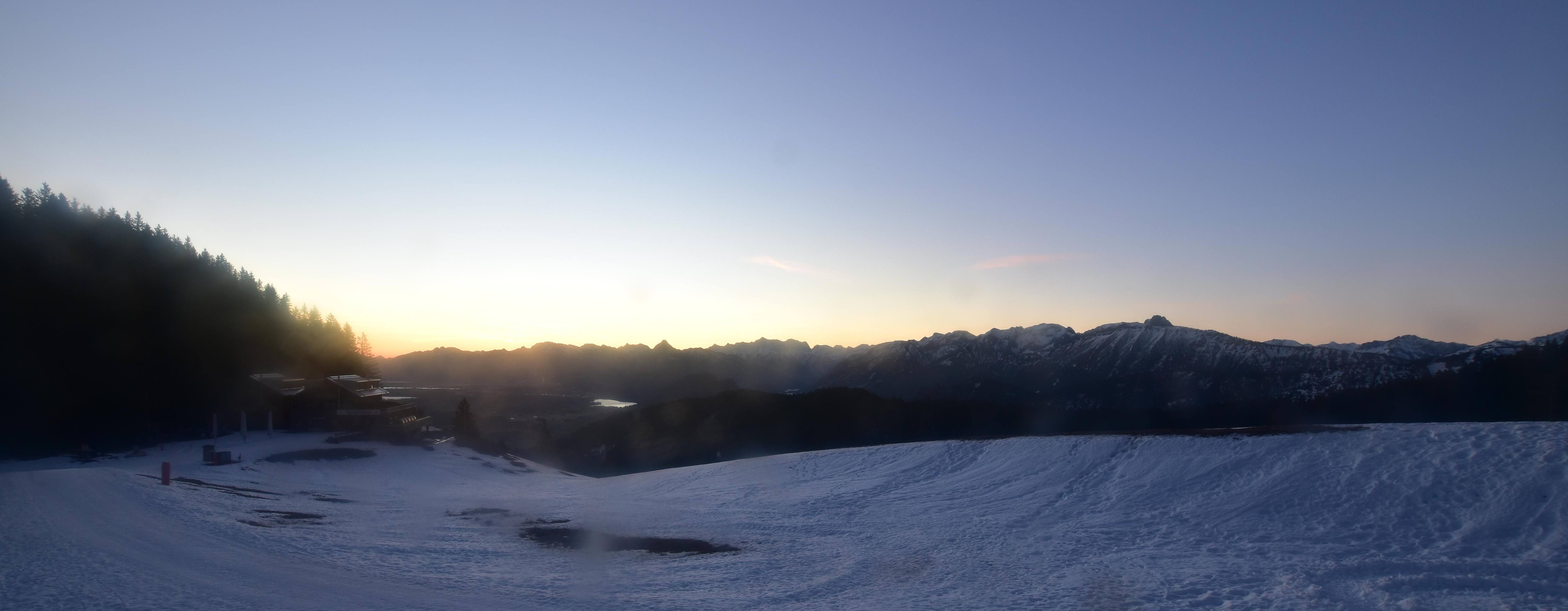 Archiv Foto Webcam Alpspitzbahn Nesselwang: Sportheim Böck