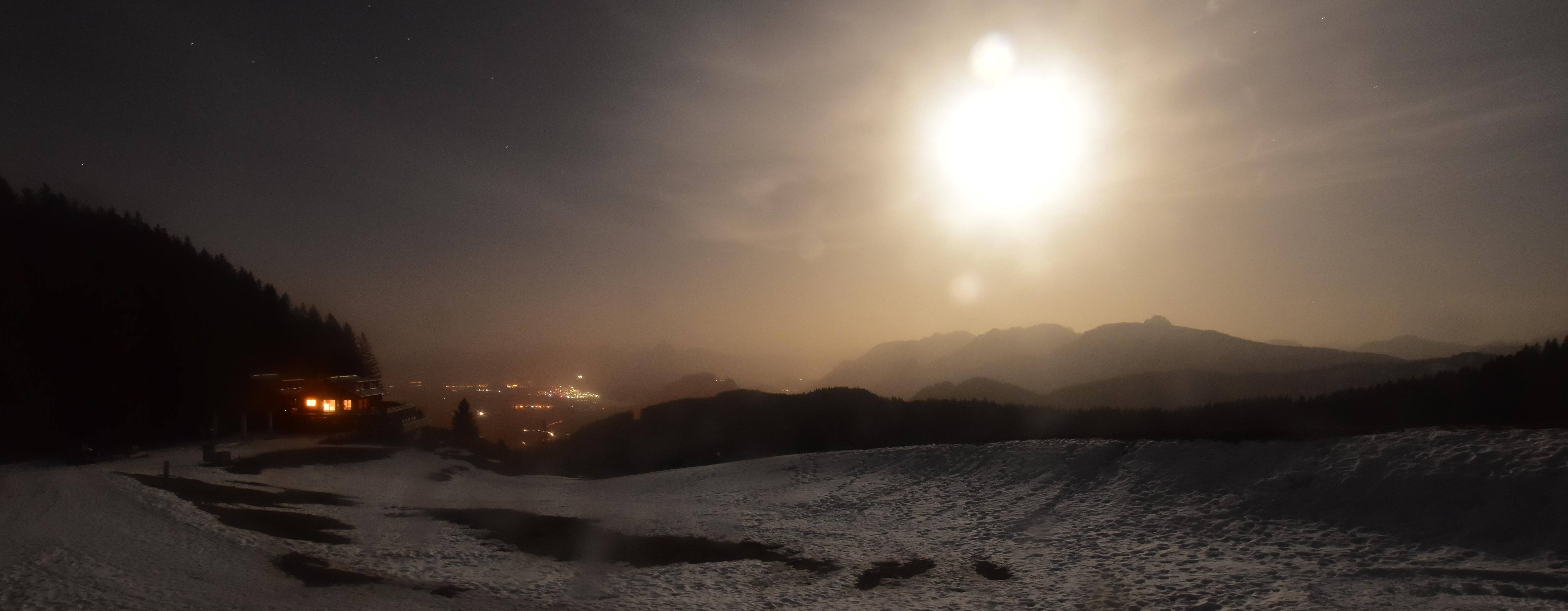 Archiv Foto Webcam Alpspitzbahn Nesselwang: Sportheim Böck