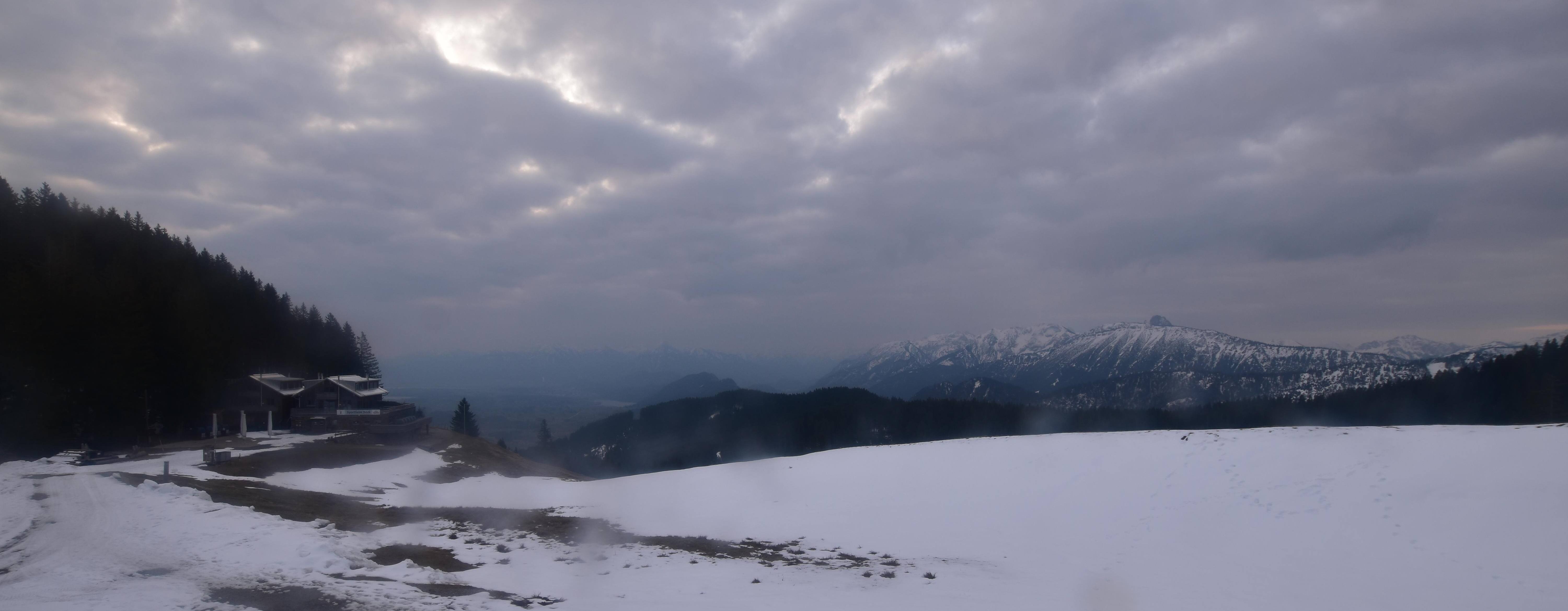 Archived image Webcam Alpspitzbahn Nesselwang: Sports Club Böck