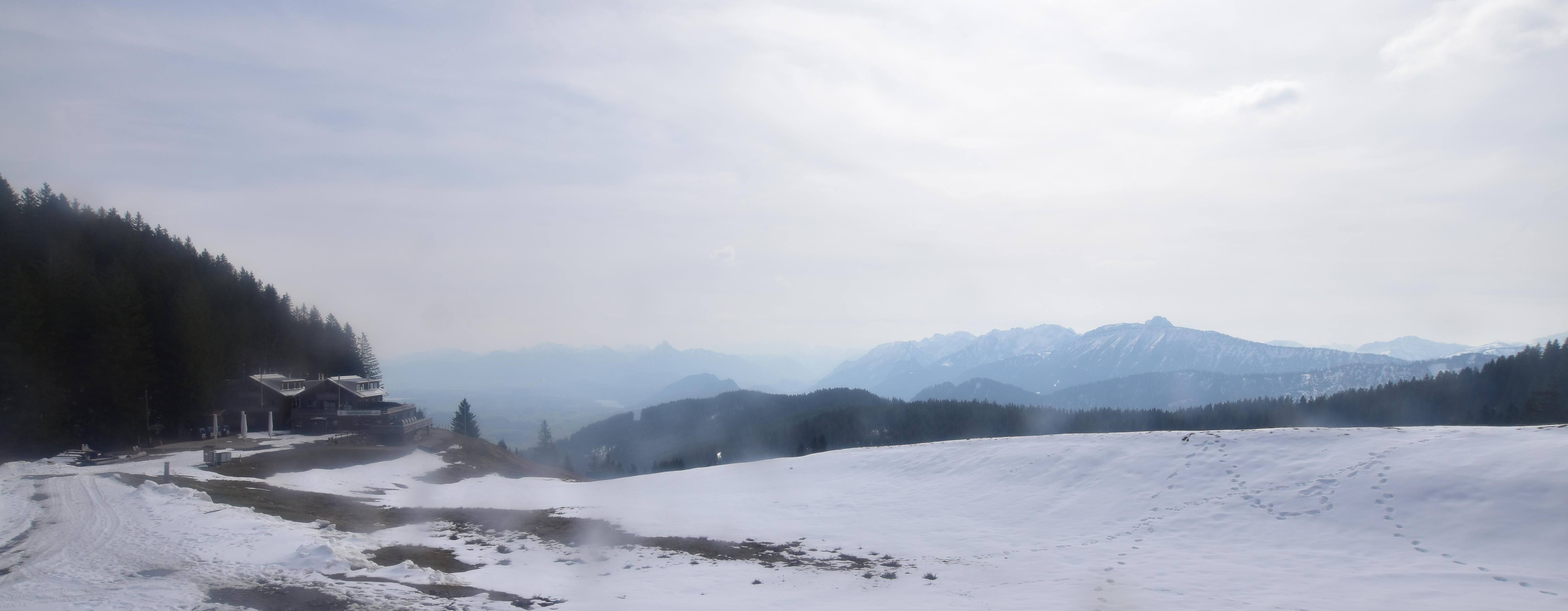 Archived image Webcam Alpspitzbahn Nesselwang: Sports Club Böck