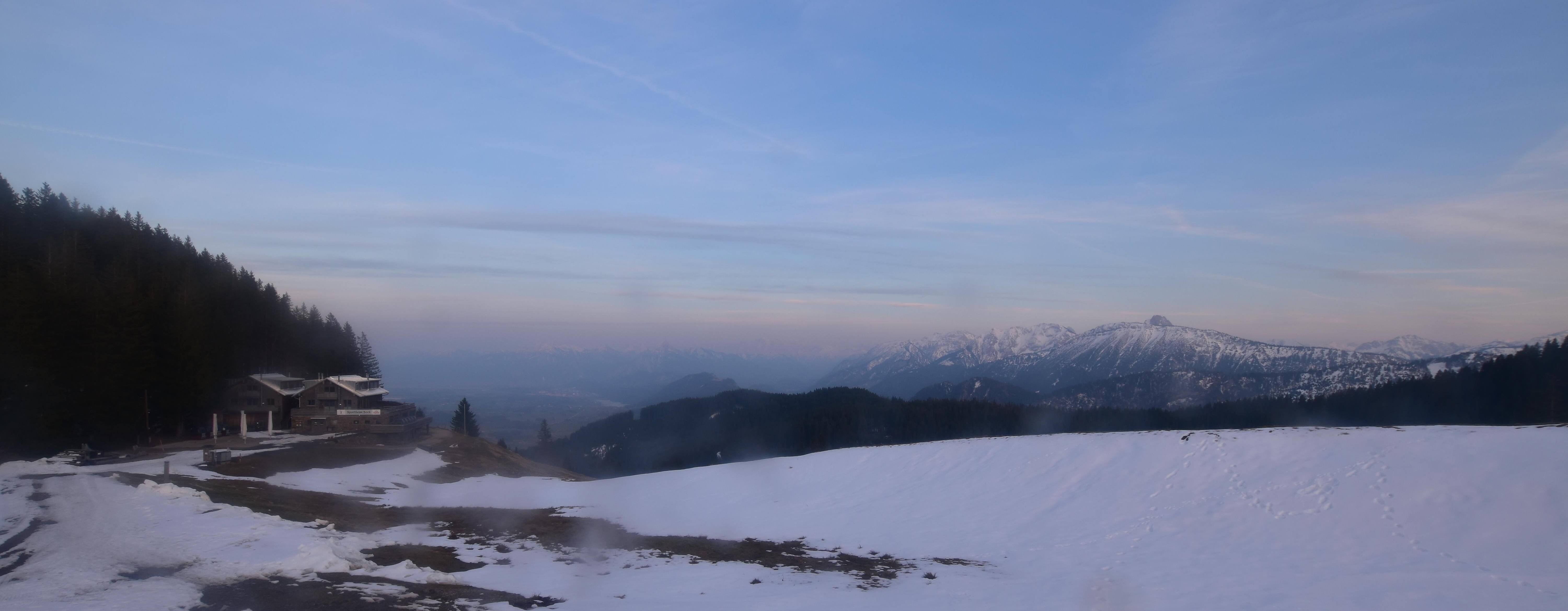 Archived image Webcam Alpspitzbahn Nesselwang: Sports Club Böck