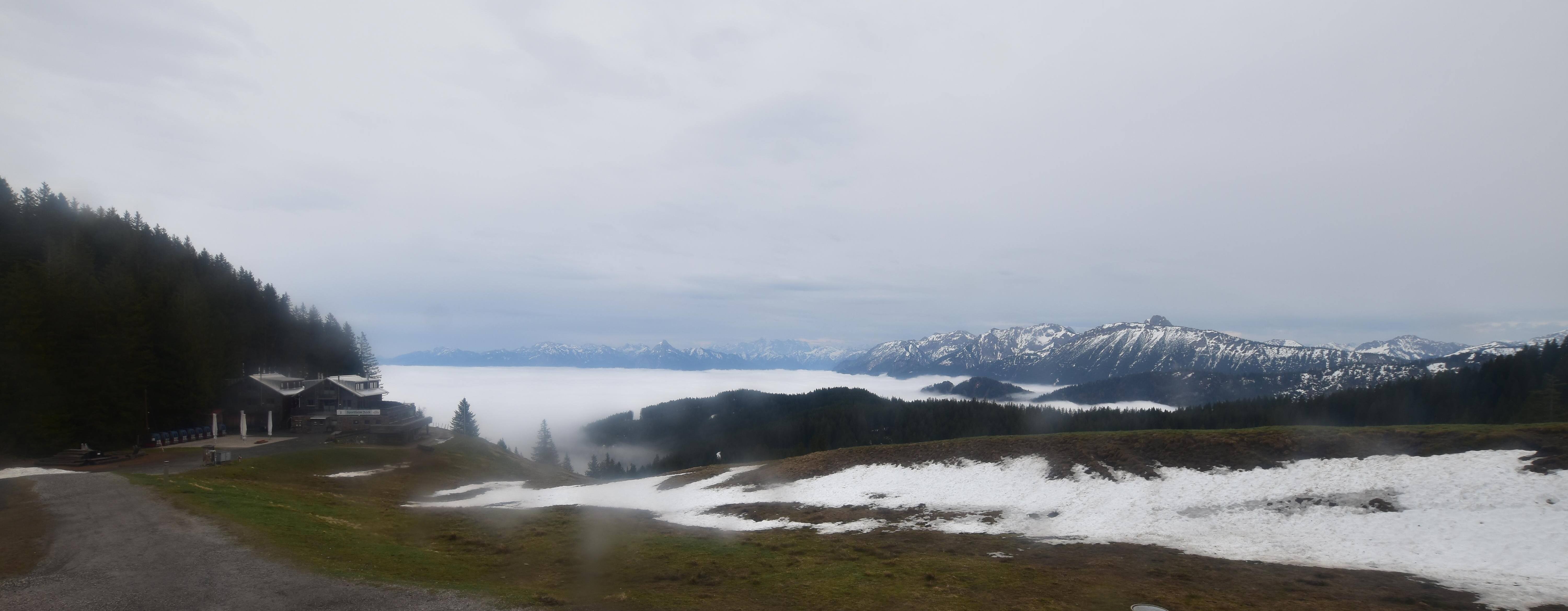 Archived image Webcam Alpspitzbahn Nesselwang: Sports Club Böck