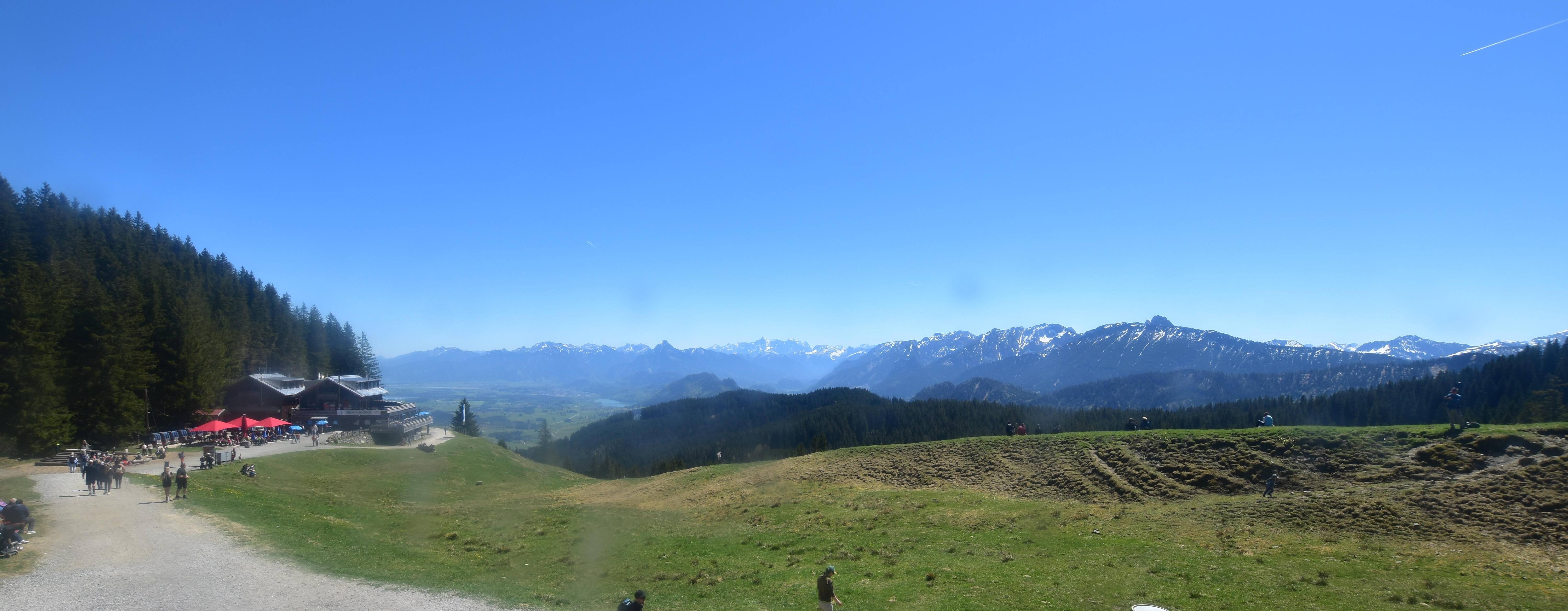 Archived image Webcam Alpspitzbahn Nesselwang: Sports Club Böck