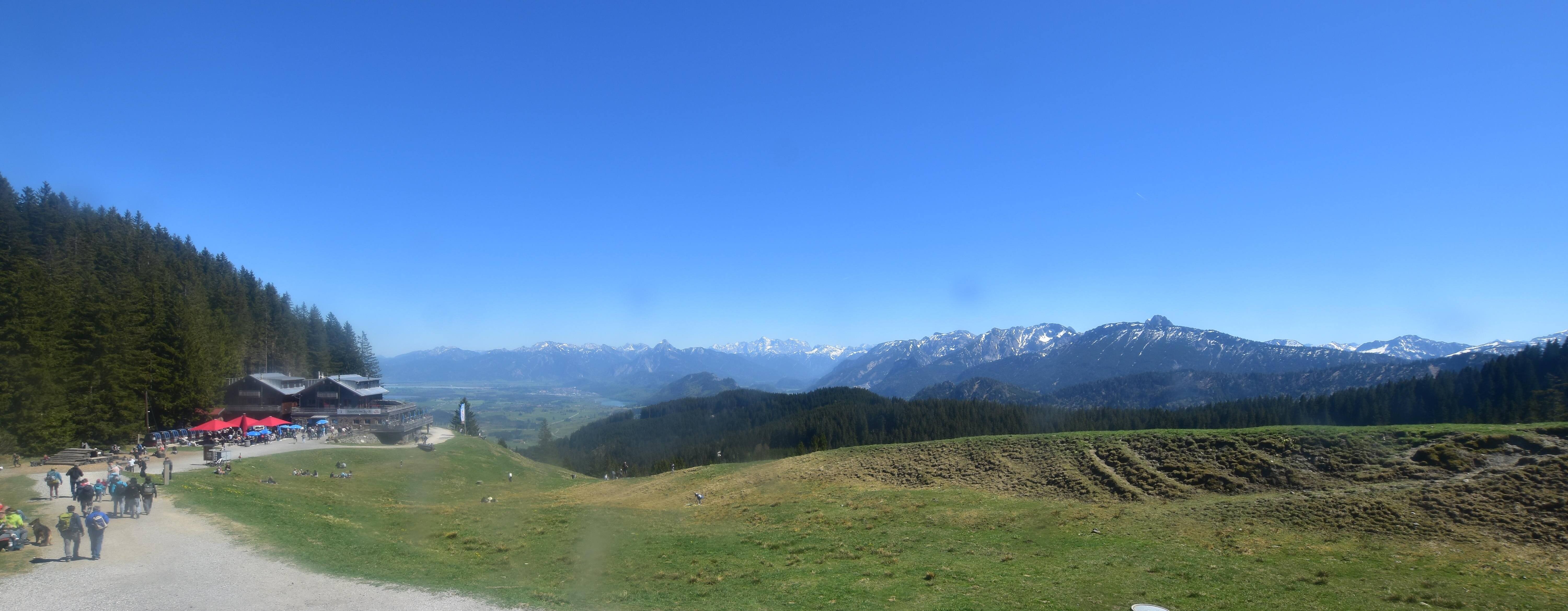 Archived image Webcam Alpspitzbahn Nesselwang: Sports Club Böck