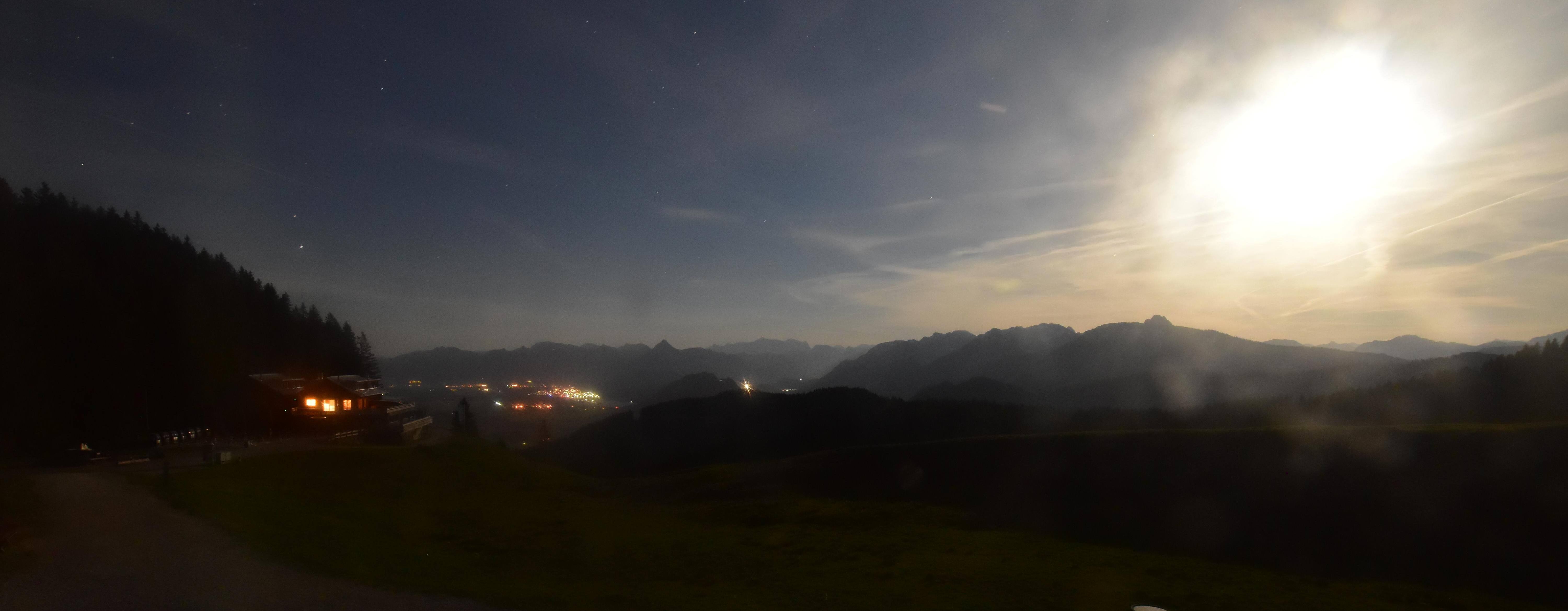 Archiv Foto Webcam Alpspitzbahn Nesselwang: Sportheim Böck