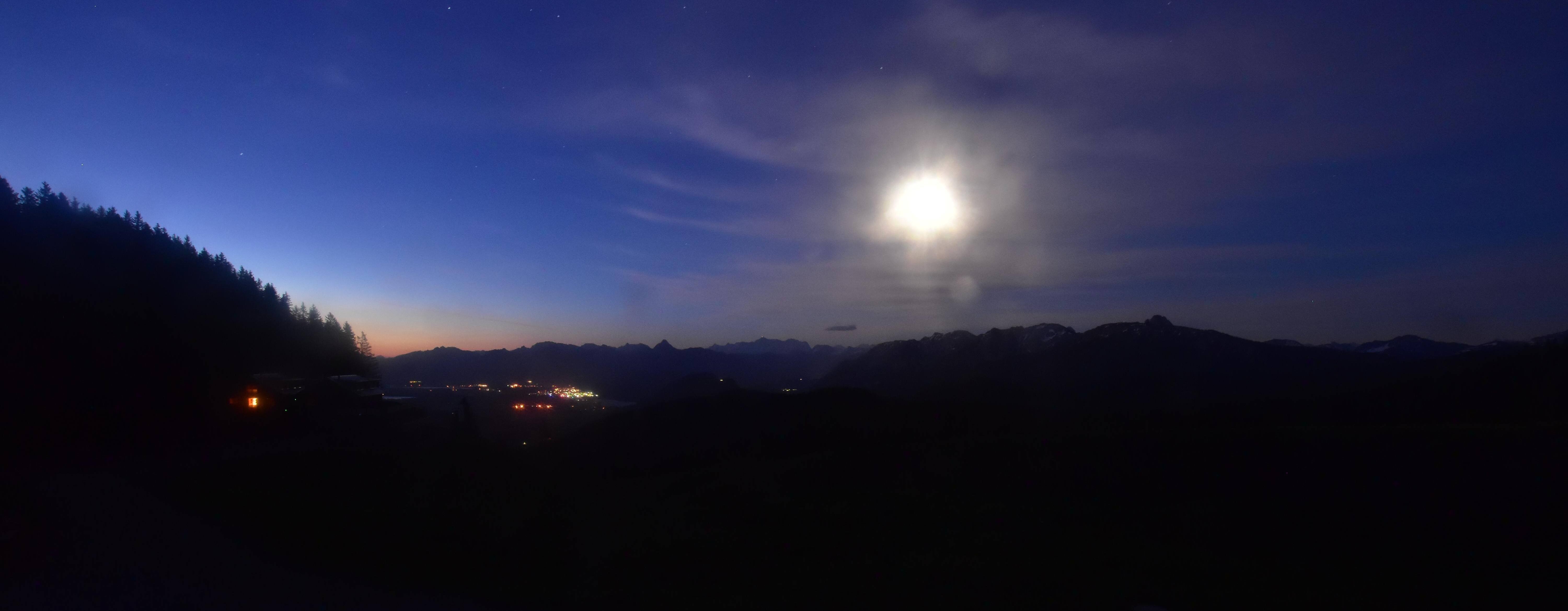 Archiv Foto Webcam Alpspitzbahn Nesselwang: Sportheim Böck