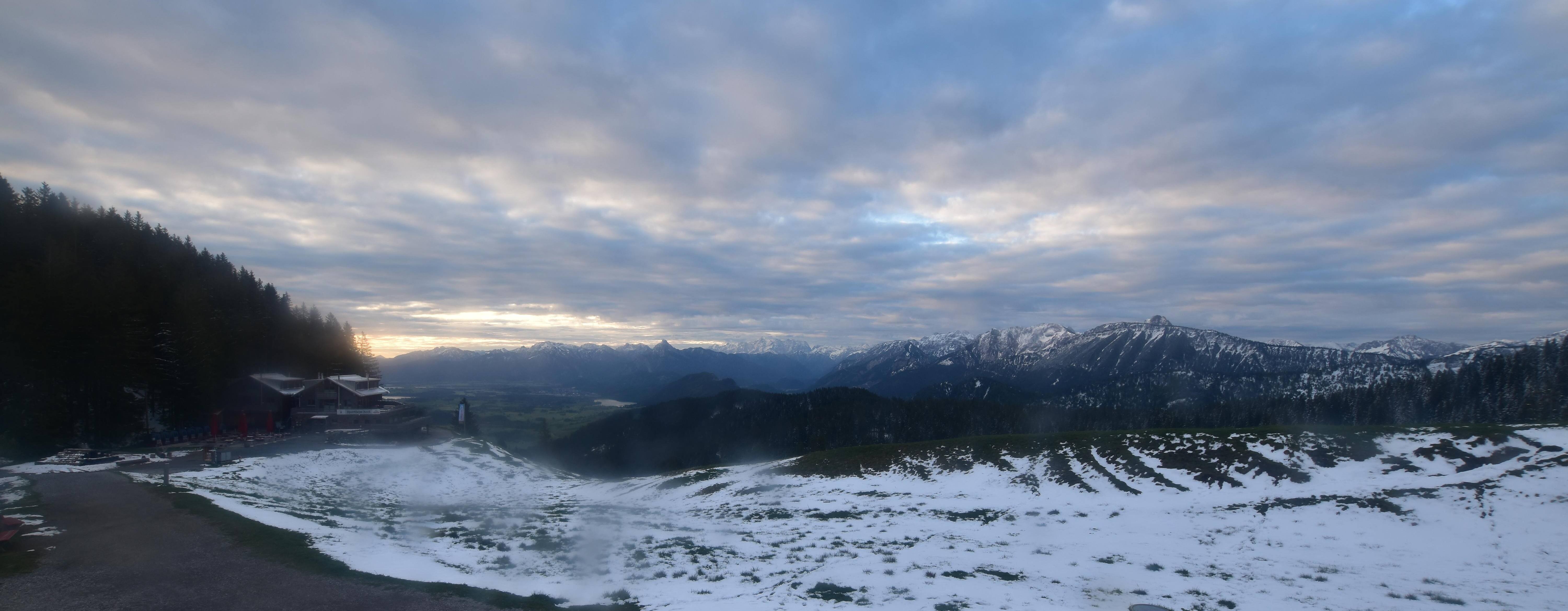 Archiv Foto Webcam Alpspitzbahn Nesselwang: Sportheim Böck