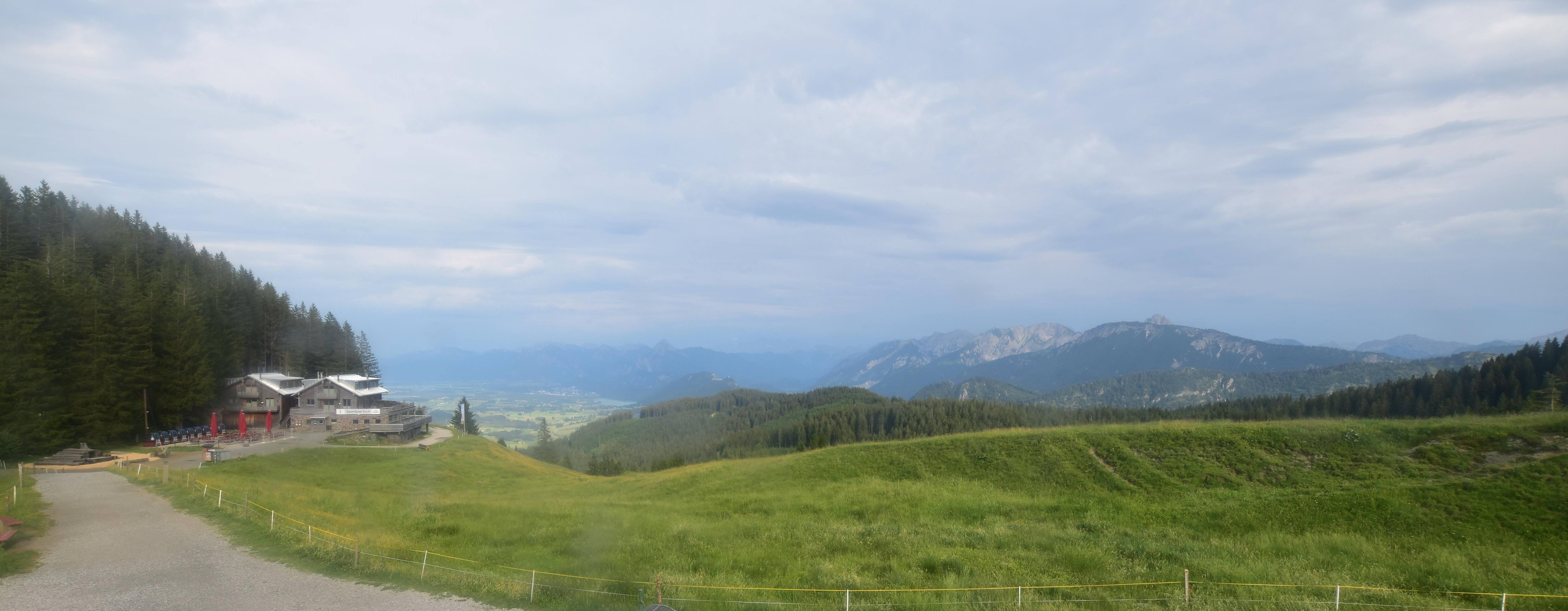 Archiv Foto Webcam Alpspitzbahn Nesselwang: Sportheim Böck