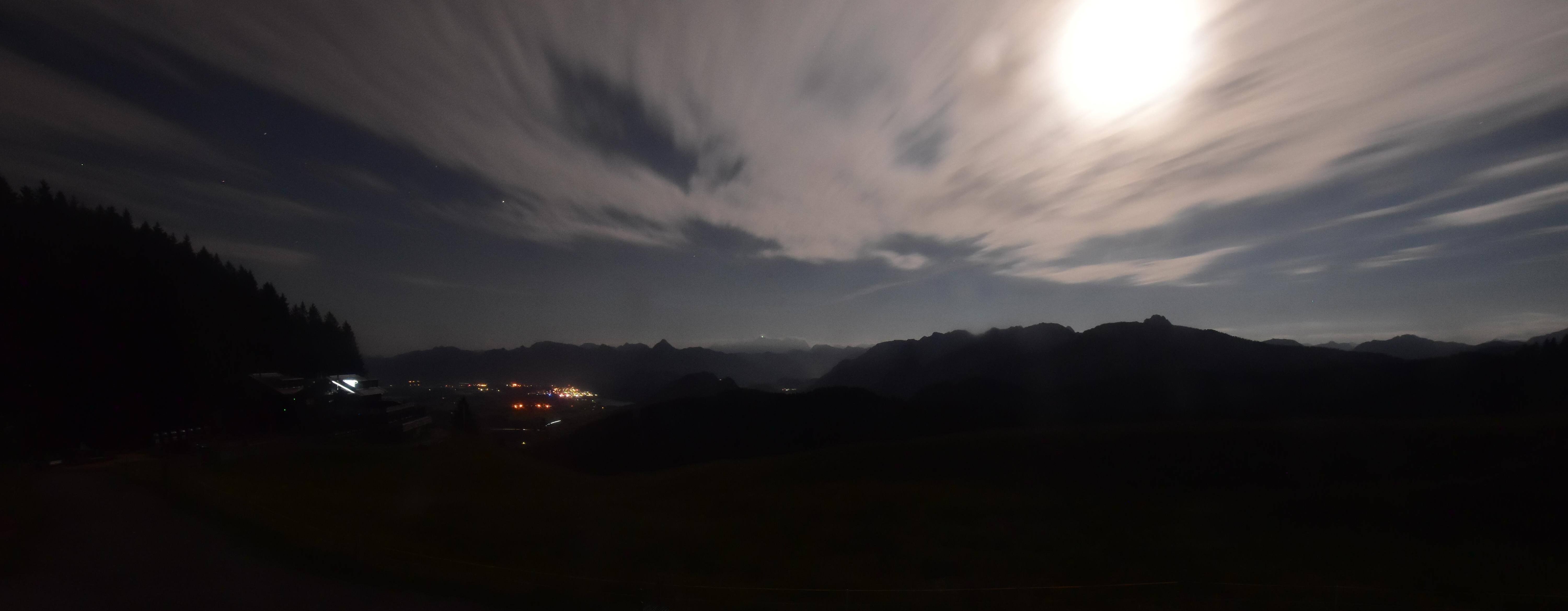 Archiv Foto Webcam Alpspitzbahn Nesselwang: Sportheim Böck