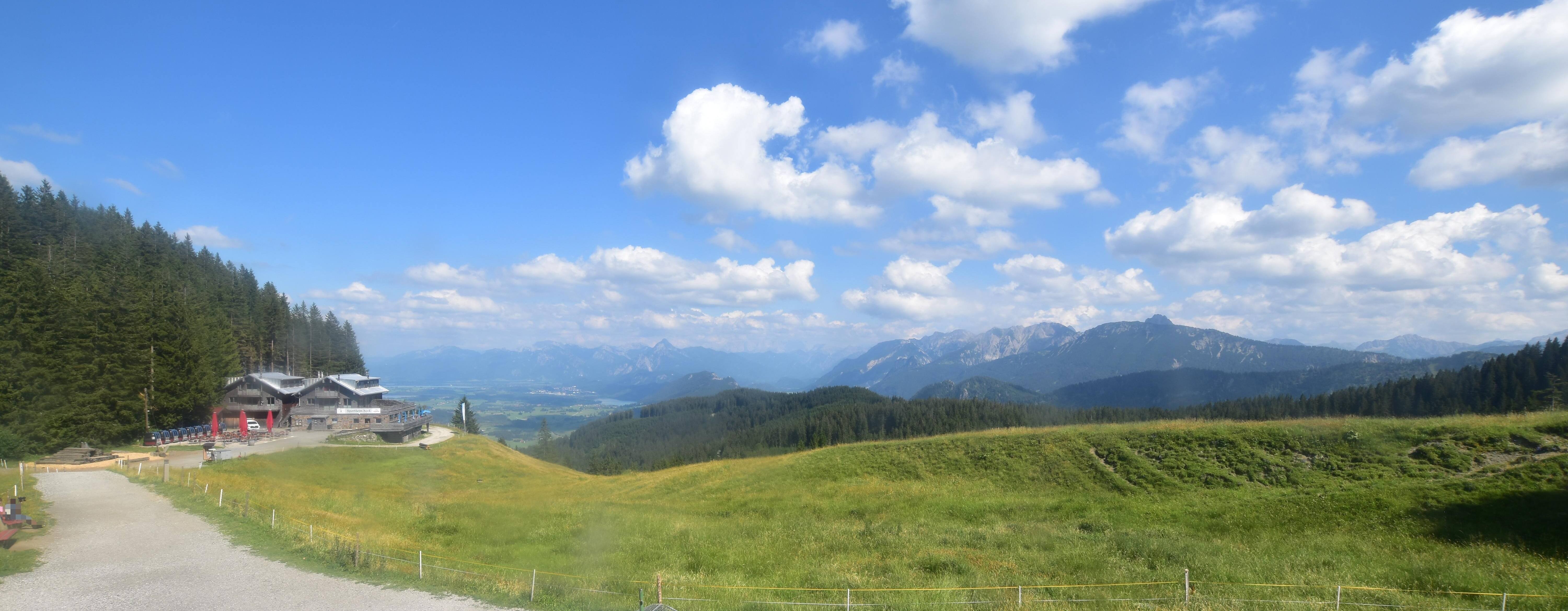 Archiv Foto Webcam Alpspitzbahn Nesselwang: Sportheim Böck