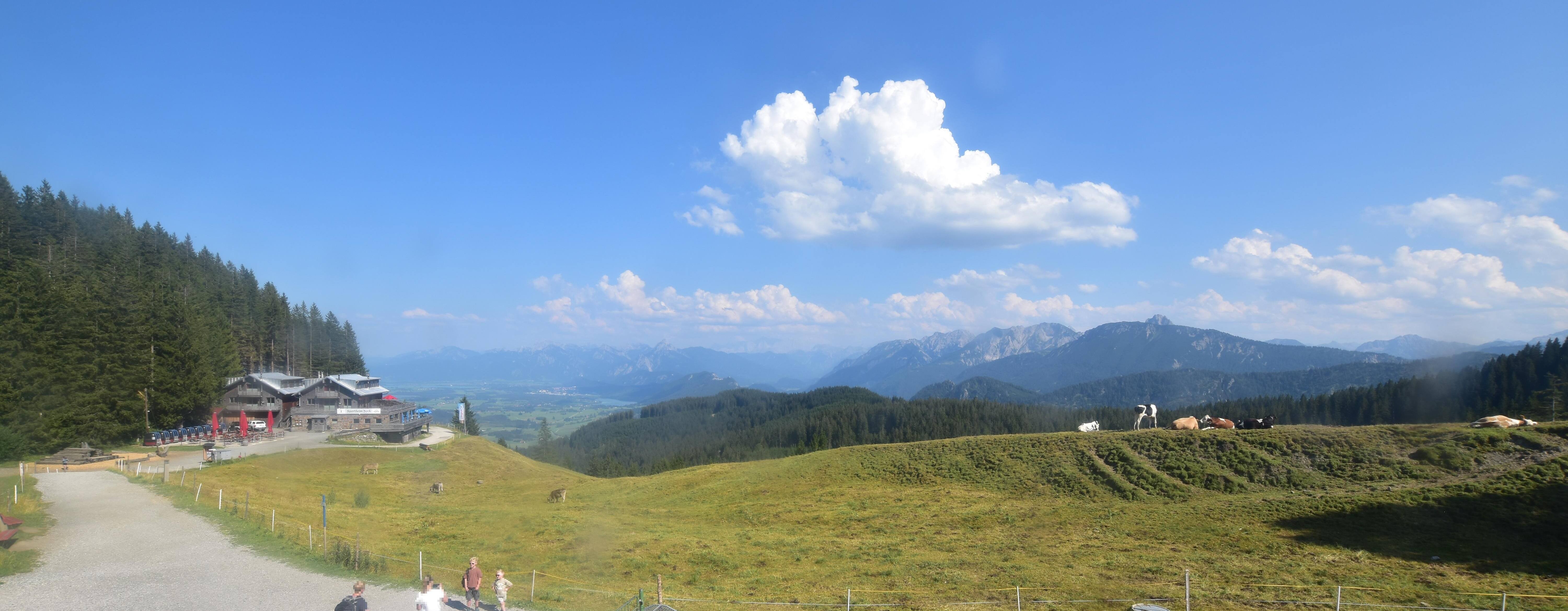 Archiv Foto Webcam Alpspitzbahn Nesselwang: Sportheim Böck