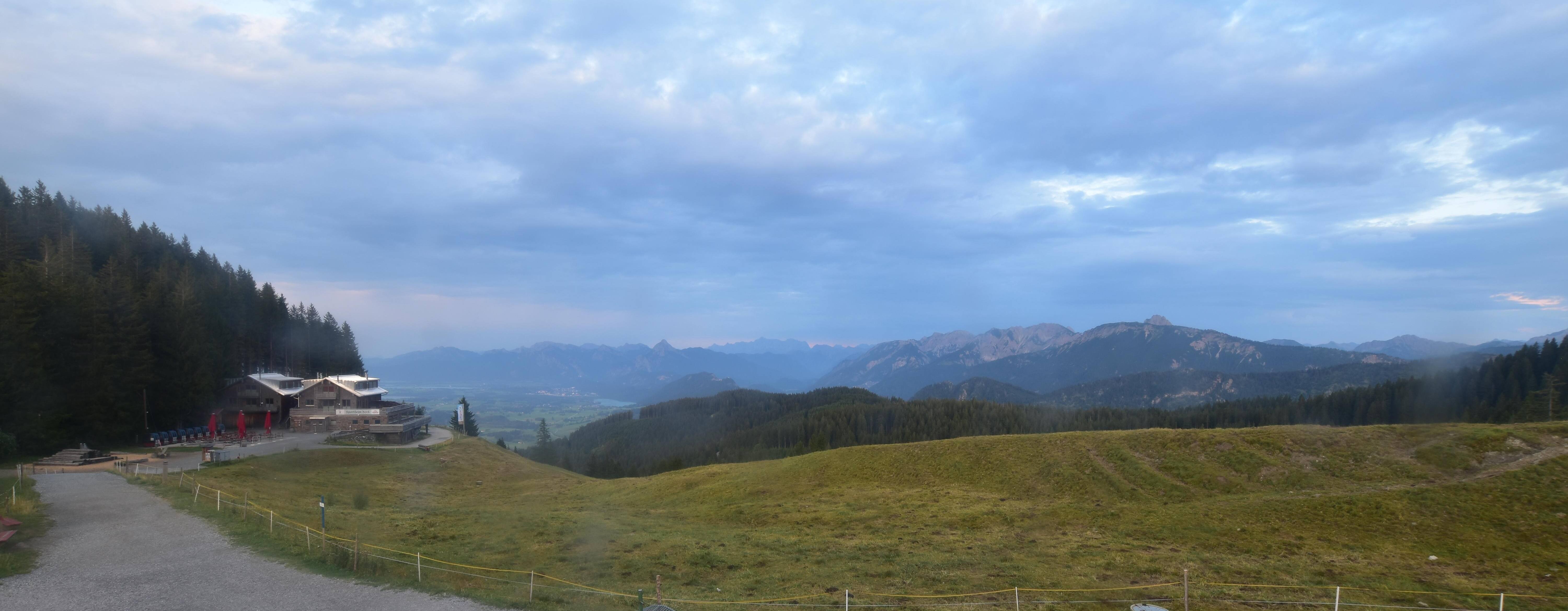 Archiv Foto Webcam Alpspitzbahn Nesselwang: Sportheim Böck