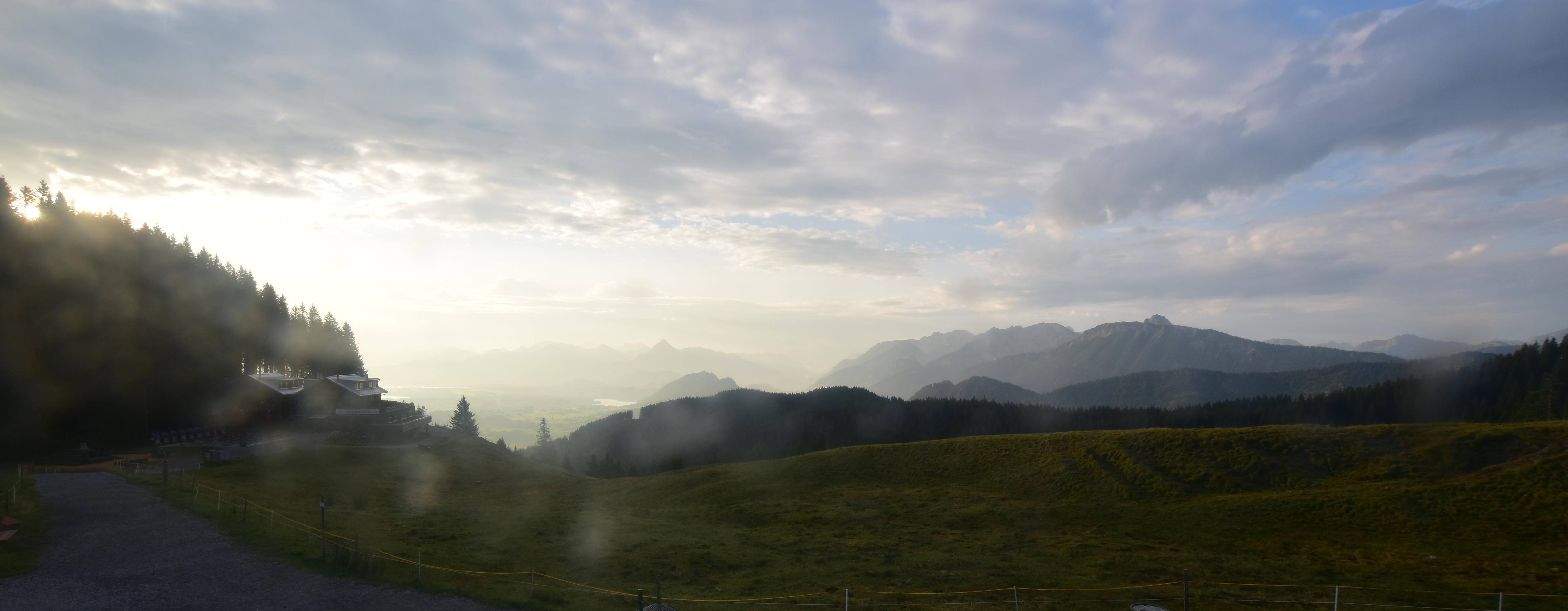 Archiv Foto Webcam Alpspitzbahn Nesselwang: Sportheim Böck