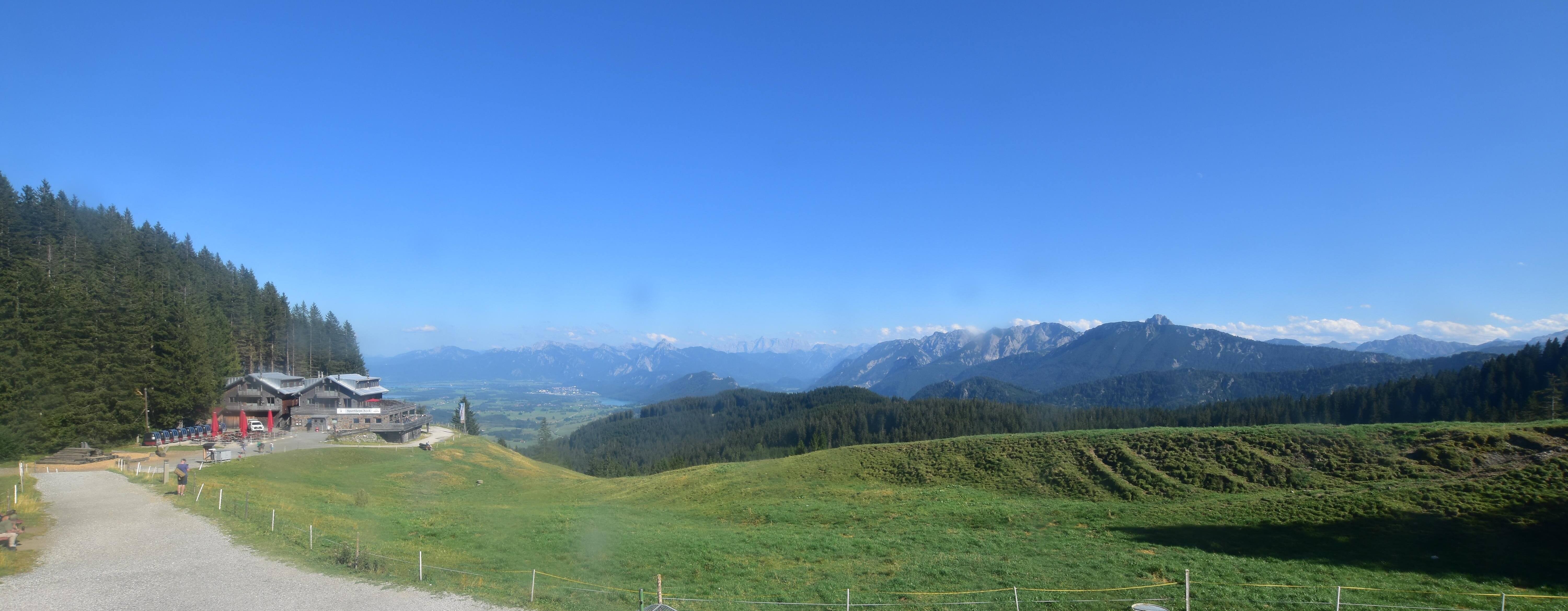 Archiv Foto Webcam Alpspitzbahn Nesselwang: Sportheim Böck