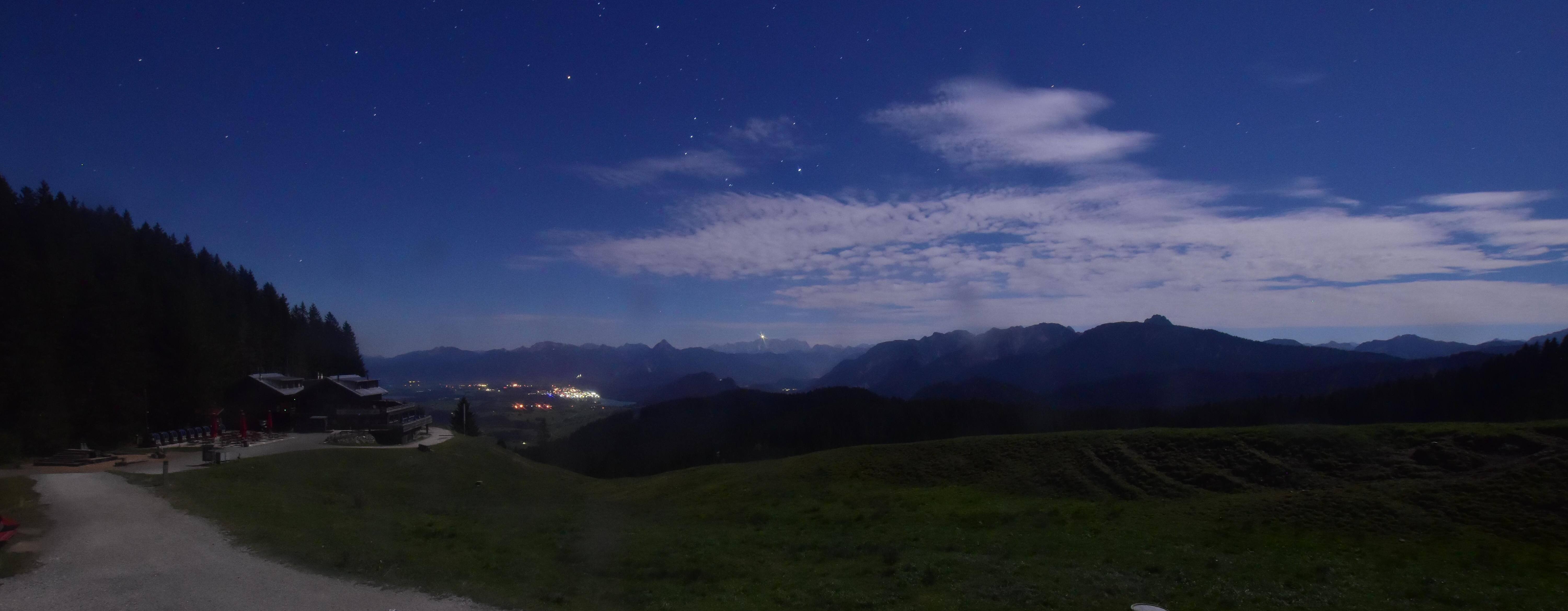 Archiv Foto Webcam Alpspitzbahn Nesselwang: Sportheim Böck