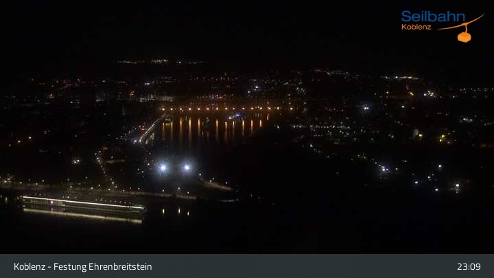 Archiv Foto Webcam Koblenz: Blick von der Festung auf Seilbahn und Deutsches Eck