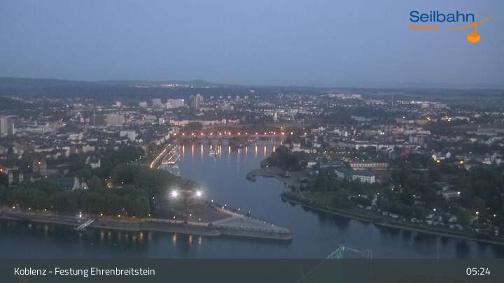 Archiv Foto Webcam Koblenz: Blick von der Festung auf Seilbahn und Deutsches Eck