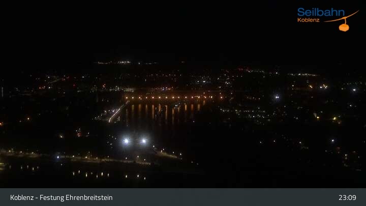 Archiv Foto Webcam Koblenz: Blick von der Festung auf Seilbahn und Deutsches Eck