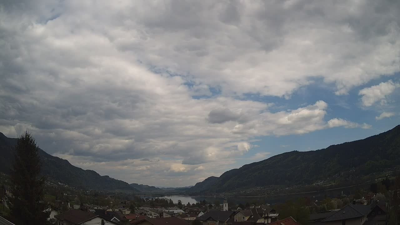 Archiv Foto Webcam Ossiacher See: Bodensdorf