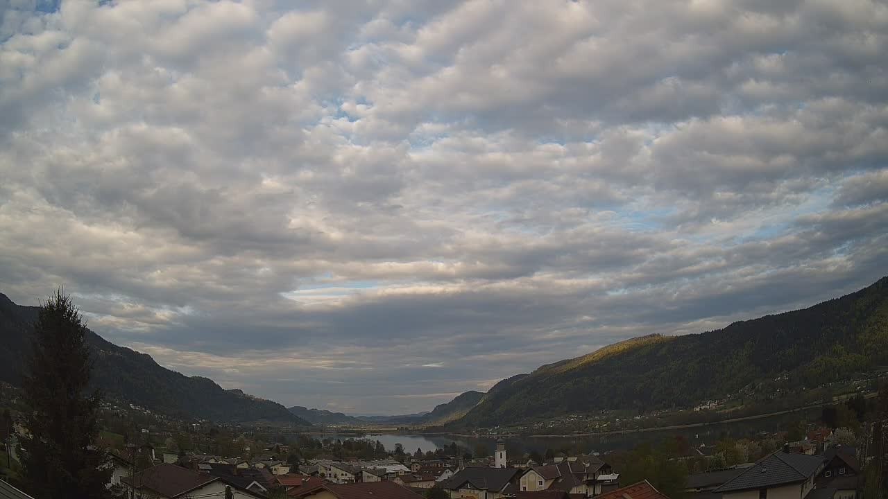 Archiv Foto Webcam Ossiacher See: Bodensdorf