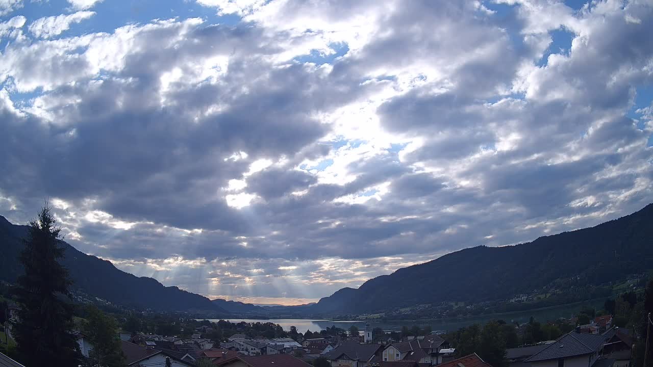 Archiv Foto Webcam Ossiacher See: Bodensdorf