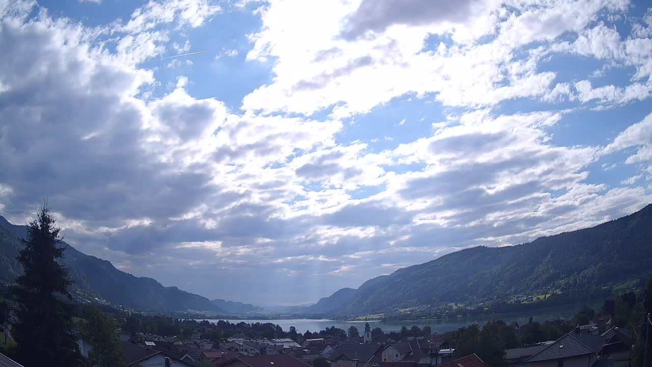 Archiv Foto Webcam Ossiacher See: Bodensdorf