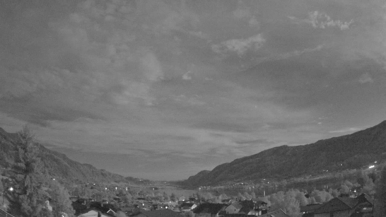 Archiv Foto Webcam Ossiacher See: Bodensdorf