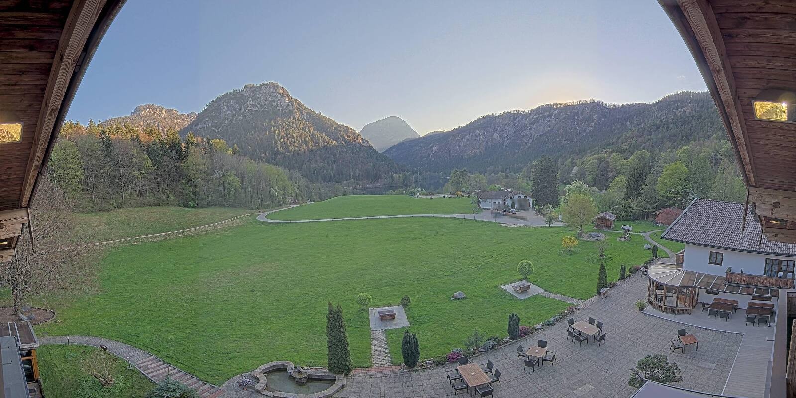 Archived image Webcam Bad Reichenhall - Hotel Seeblick at Lake Thumsee