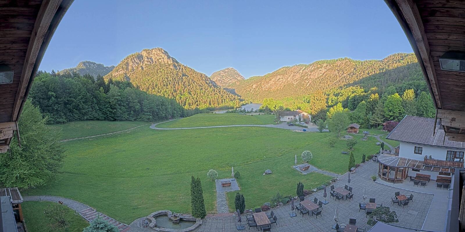Archived image Webcam Bad Reichenhall - Hotel Seeblick at Lake Thumsee