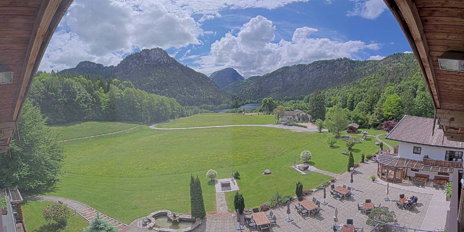 Archived image Webcam Bad Reichenhall - Hotel Seeblick at Lake Thumsee