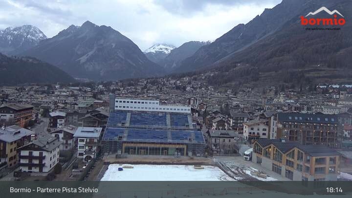 Archiv Foto Webcam Bormio: Blick auf das Dorf