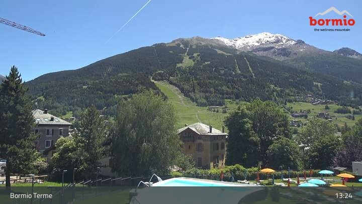 Archiv Foto Webcam Bormio: Ausblick von der Therme