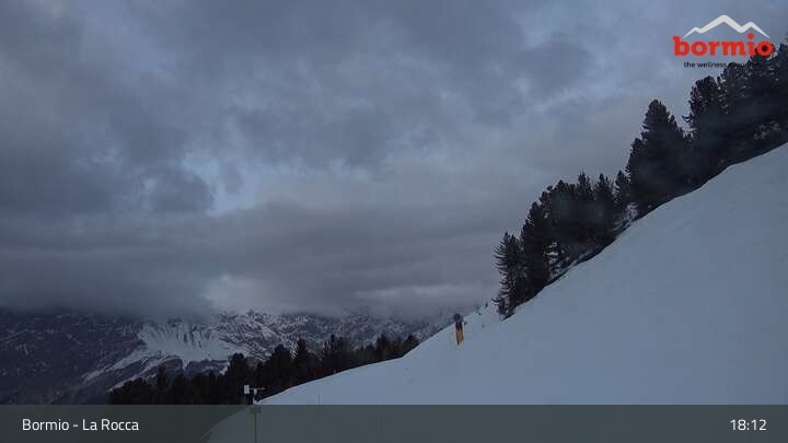 Archived image Webcam Bormio: View La Rocca