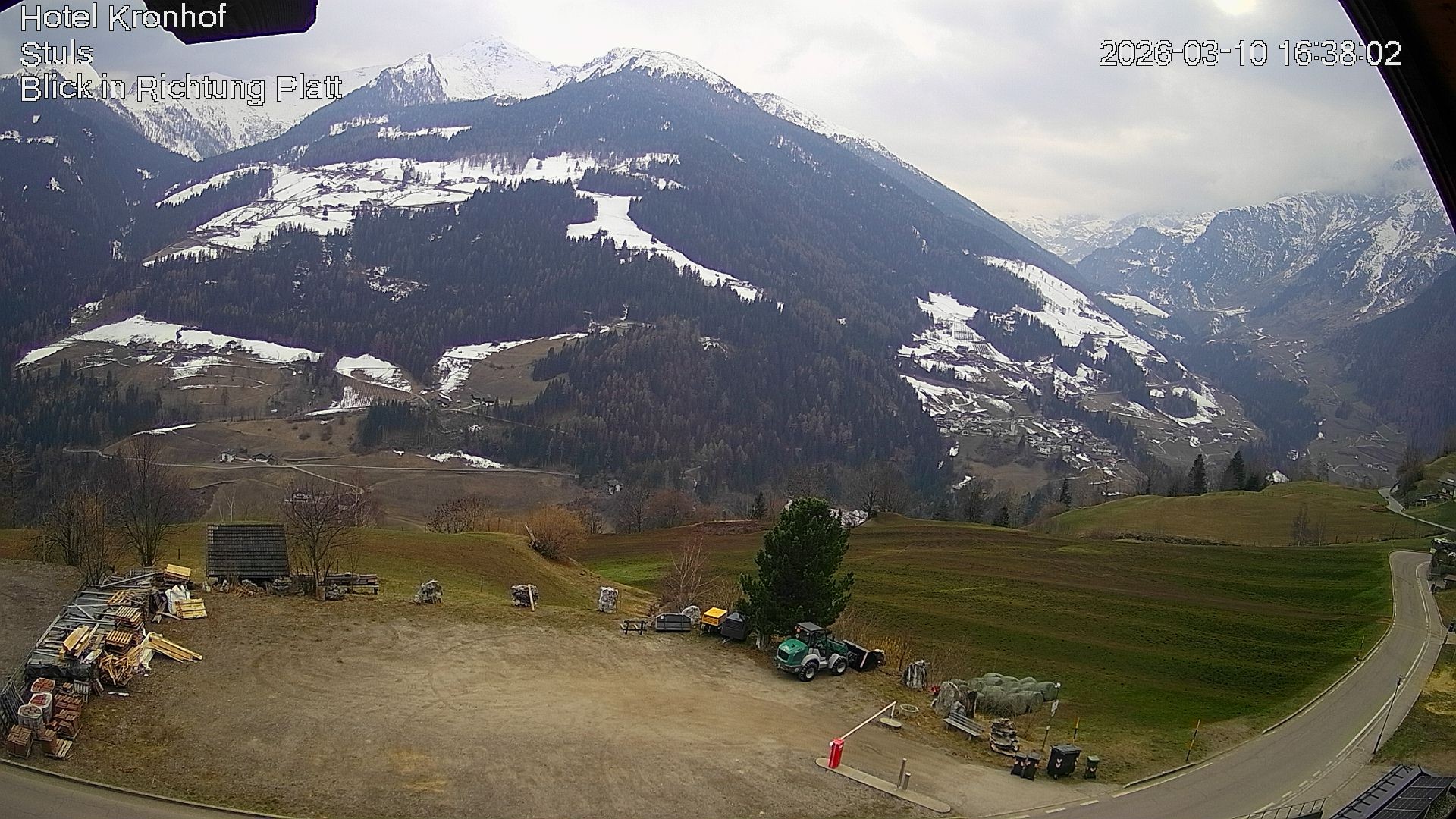 Archiv Foto Webcam Passeiertal: Hotel Kronhof in Stuls