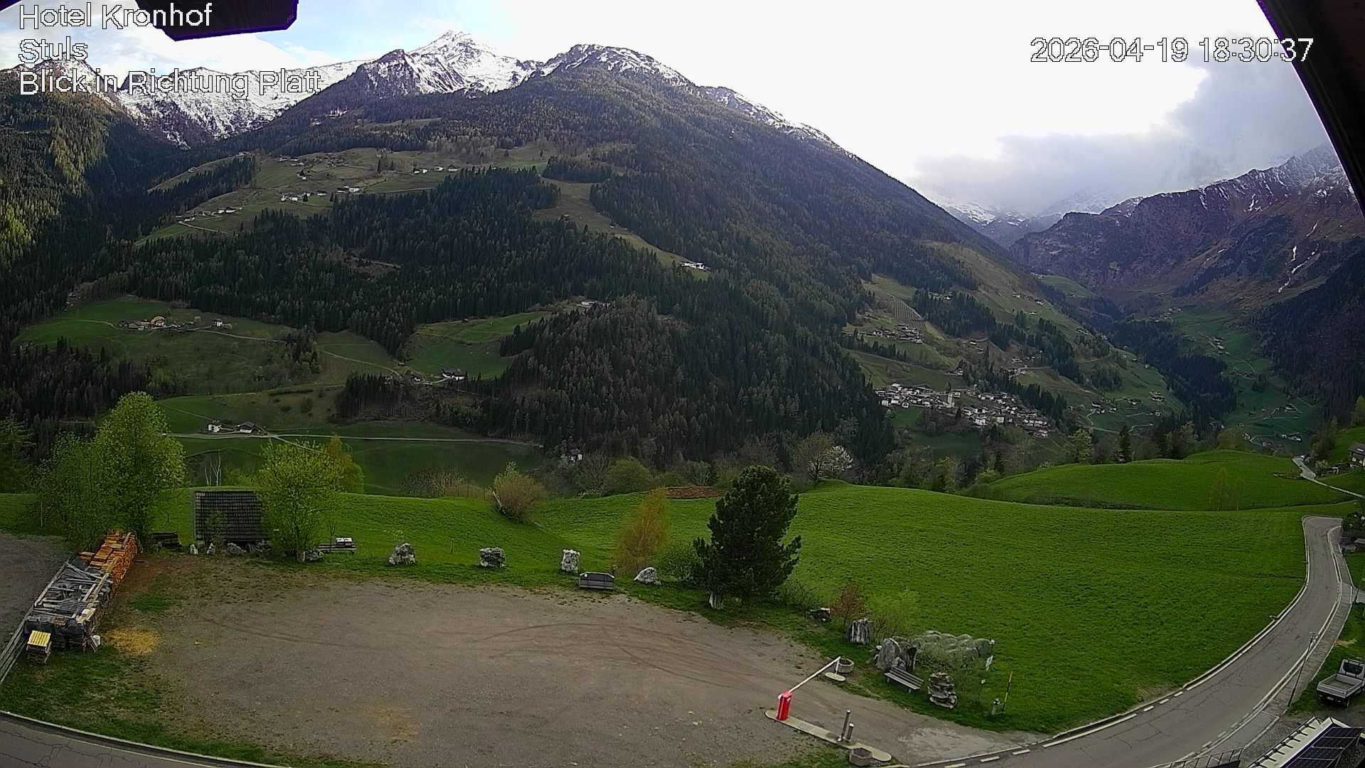 Archiv Foto Webcam Passeiertal: Hotel Kronhof in Stuls