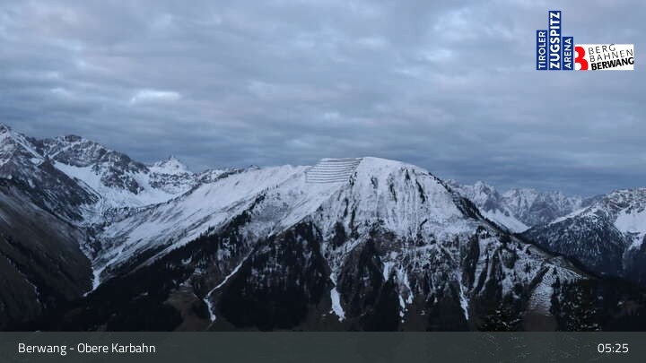 Archiv Foto Webcam Berwang: Bergstation Obere Karbahn II