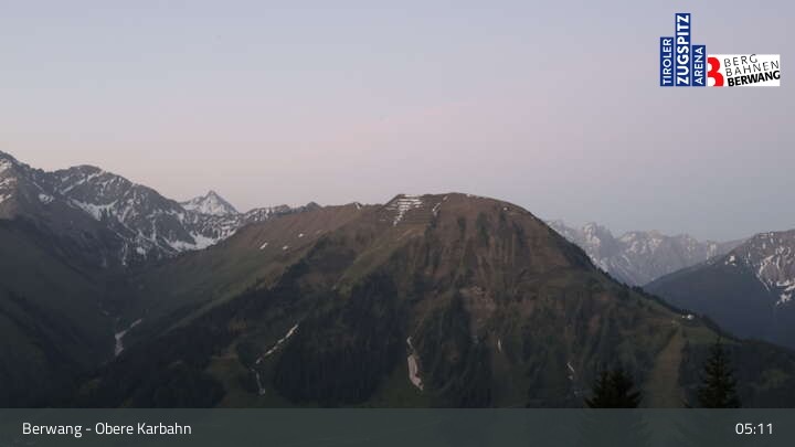 Archiv Foto Webcam Berwang: Bergstation Obere Karbahn II