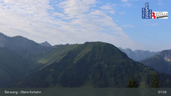 Archiv Foto Webcam Berwang: Bergstation Obere Karbahn II