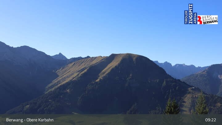 Archived image Webcam Berwang: View from Karbahn II