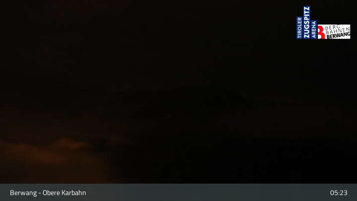 Archiv Foto Webcam Berwang: Bergstation Obere Karbahn II