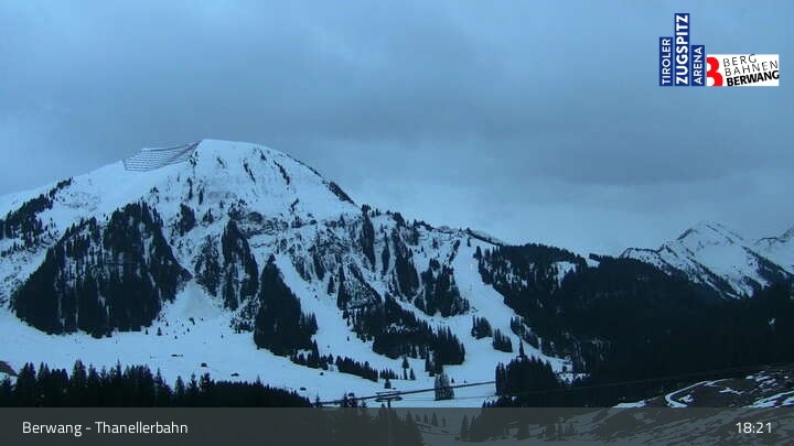 Archiv Foto Webcam Berwang: Thaneller-Sesselbahn