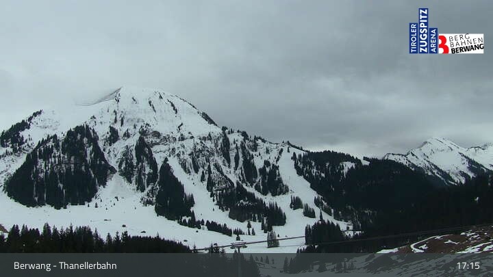Archiv Foto Webcam Berwang: Thaneller-Sesselbahn