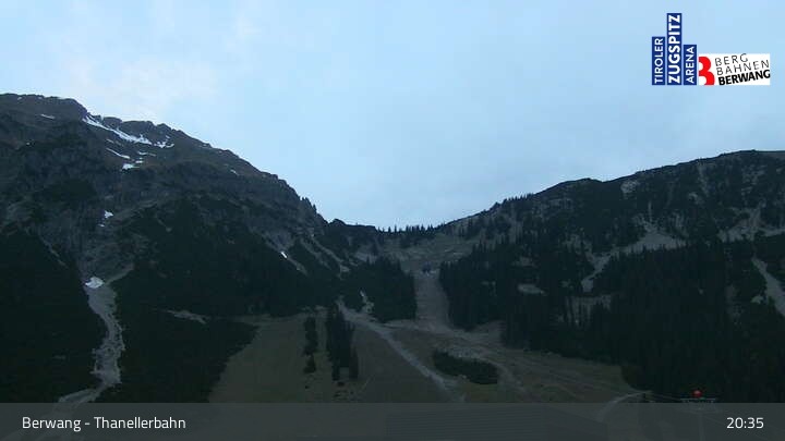 Archiv Foto Webcam Berwang: Thaneller-Sesselbahn