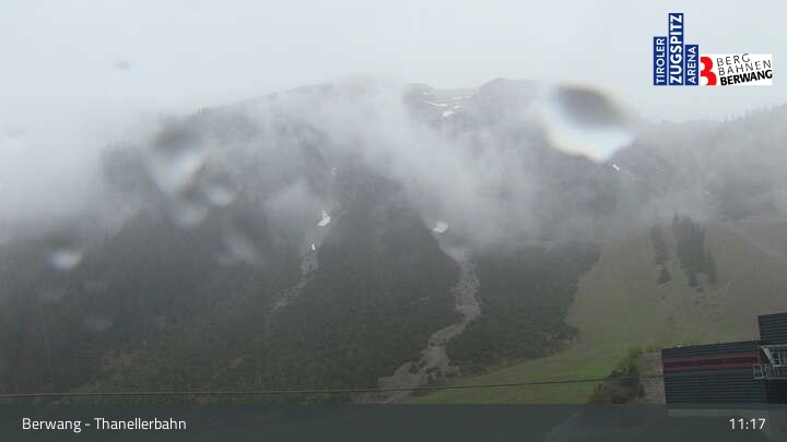 Archiv Foto Webcam Berwang: Thaneller-Sesselbahn