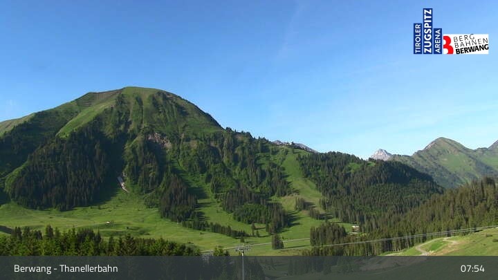 Archiv Foto Webcam Berwang: Thaneller-Sesselbahn