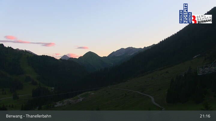 Archiv Foto Webcam Berwang: Thaneller-Sesselbahn